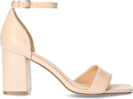 Manfield - Dames - Beige leren sandalen met hak - Maat 40 | bol.com