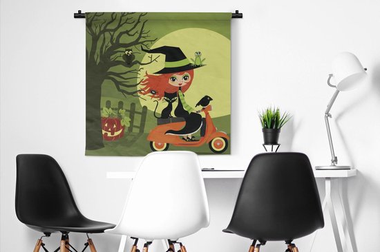 Tapisserie Illustration Vespa - Illustration d'une sorcière sur une Vespa Tapisserie coton 90x90 cm - Tapisserie avec photo