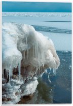 Forex - Smeltend IJs van Rots - 40x60cm Foto op Forex