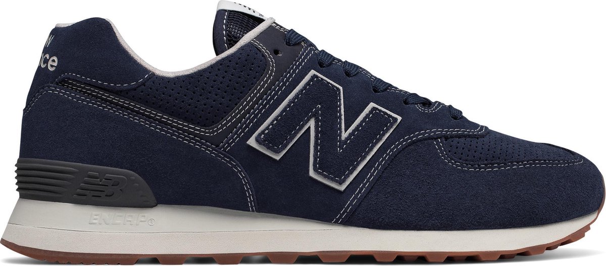 New Balance 574 Classics Sneakers Maat 44 Mannen donker blauw