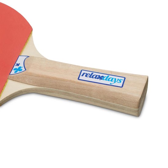 Ping-pong Raquettes De Table Et Boule Sur Parquet 3d Illustration Ping-pong Raquettes De Table Et Boule Sur Parquet 3d Illustration