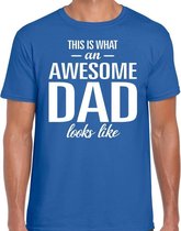 Awesome Dad cadeau t-shirt blauw heren - Vaderdag  cadeau L