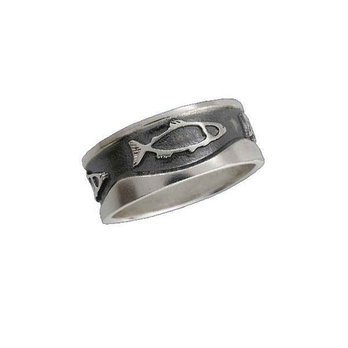 De zalm. Zilveren ring 19mm
