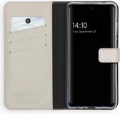 Selencia Hoesje Geschikt voor Samsung Galaxy A72 Hoesje Met Pasjeshouder - Selencia Echt Lederen Bookcase - Grijs
