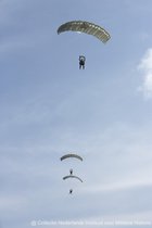 Schilderij Parachutisten Brigade - Dibond - Defensie - 70 x 100 cm