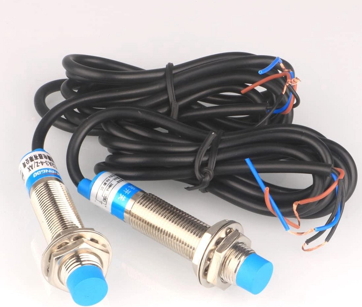 Inductieve Naderingssensor 4mm Cilinder Naderingsschakelaar 12mm DC 6-36V 300mA