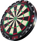 Dartbord met zwarte, rode en groene secties. De nummers 1 tot en met 20 zijn rondom het bord aangegeven met de tekst 'TARGET' en 'TOR'.