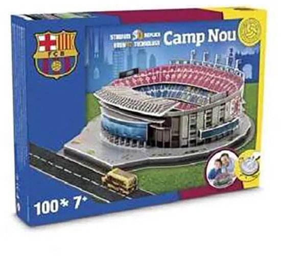 Doos van de 3D puzzel Spotify Camp Nou, met afbeelding van het stadion en een gezin.