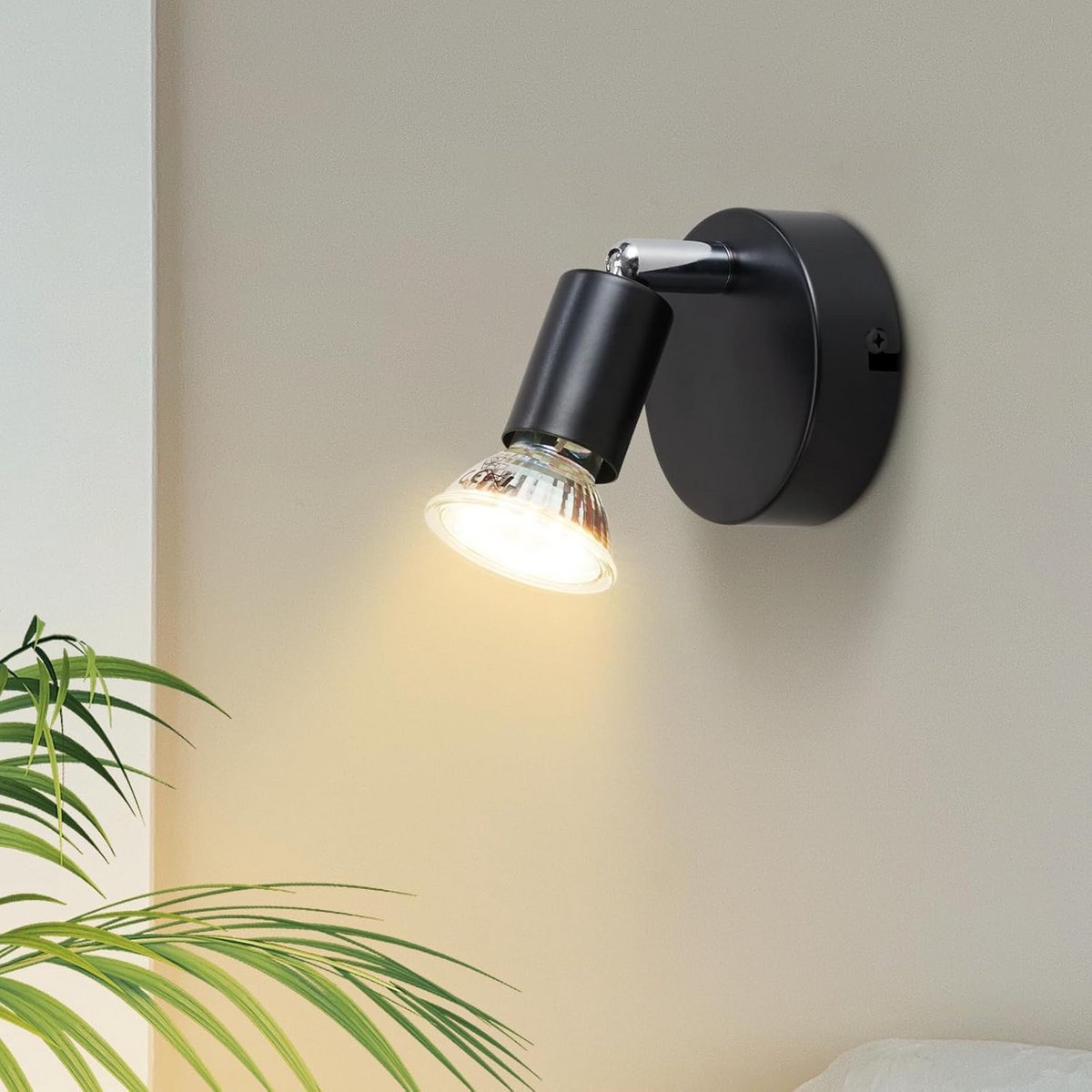 Zwarte Wandspot Modern - Draaibare GU10 Wandlamp met Stofkap voor Hal en Keuken