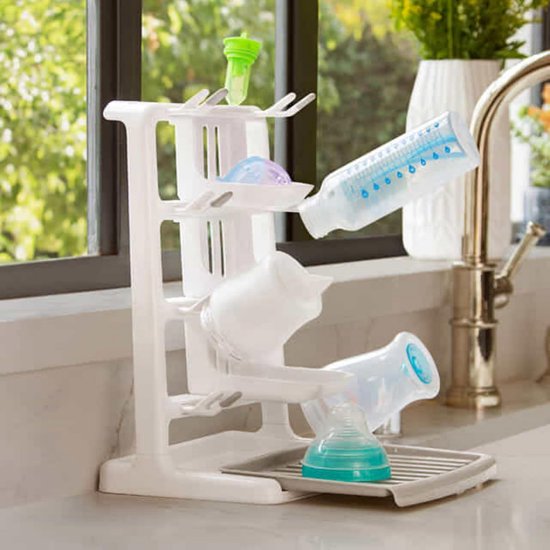 Munchkin Flessendroogrek Tidy Dry - Verticale Ruimtebesparende Droogrek voor Babyflessen met Clips en Uitneembare Druppelbak van Munchkin — afbeelding 3
