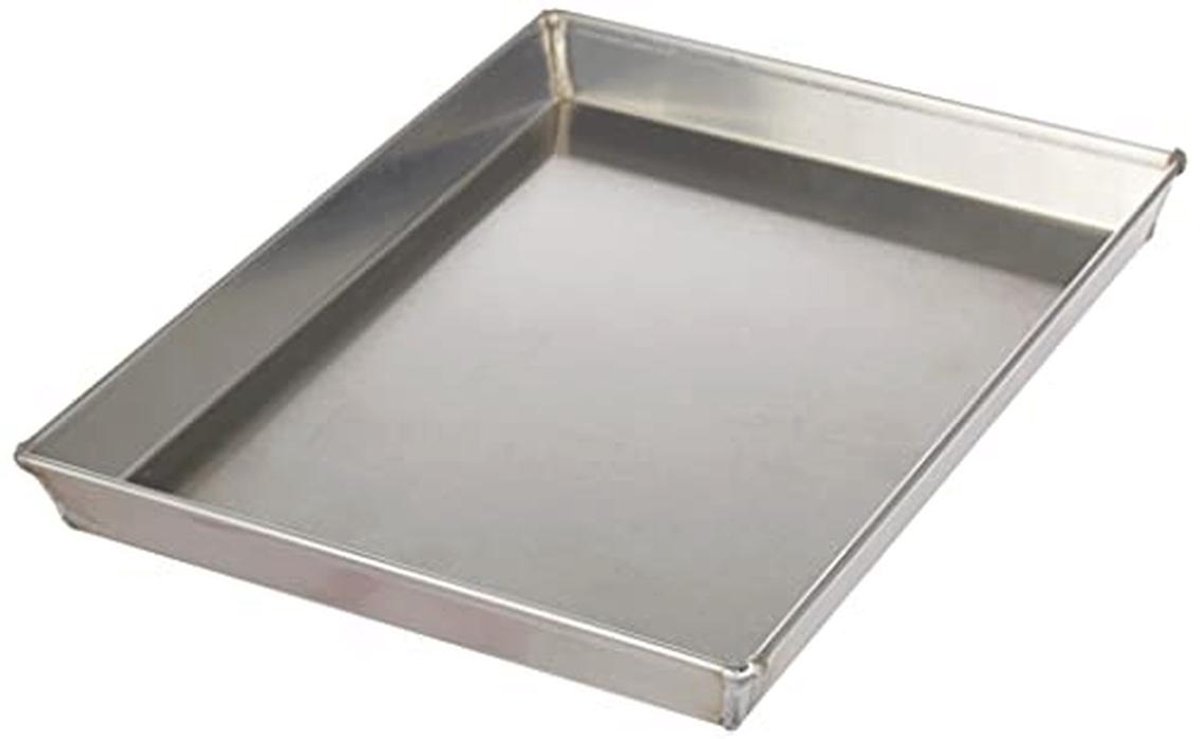 Rectangular Aluminium Baking Dish 23 cm - Perfect for Your Kitchen