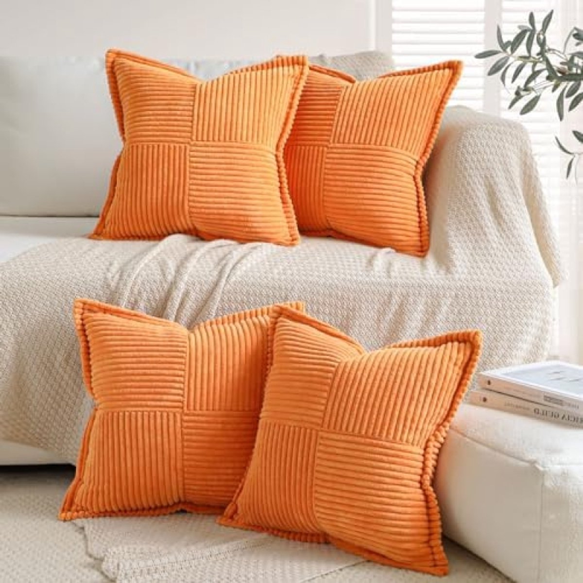 PromoHome Zachte corduroy kussenslopen - 4 Stuks Gestreept Design - 45x45 cm - Oranje