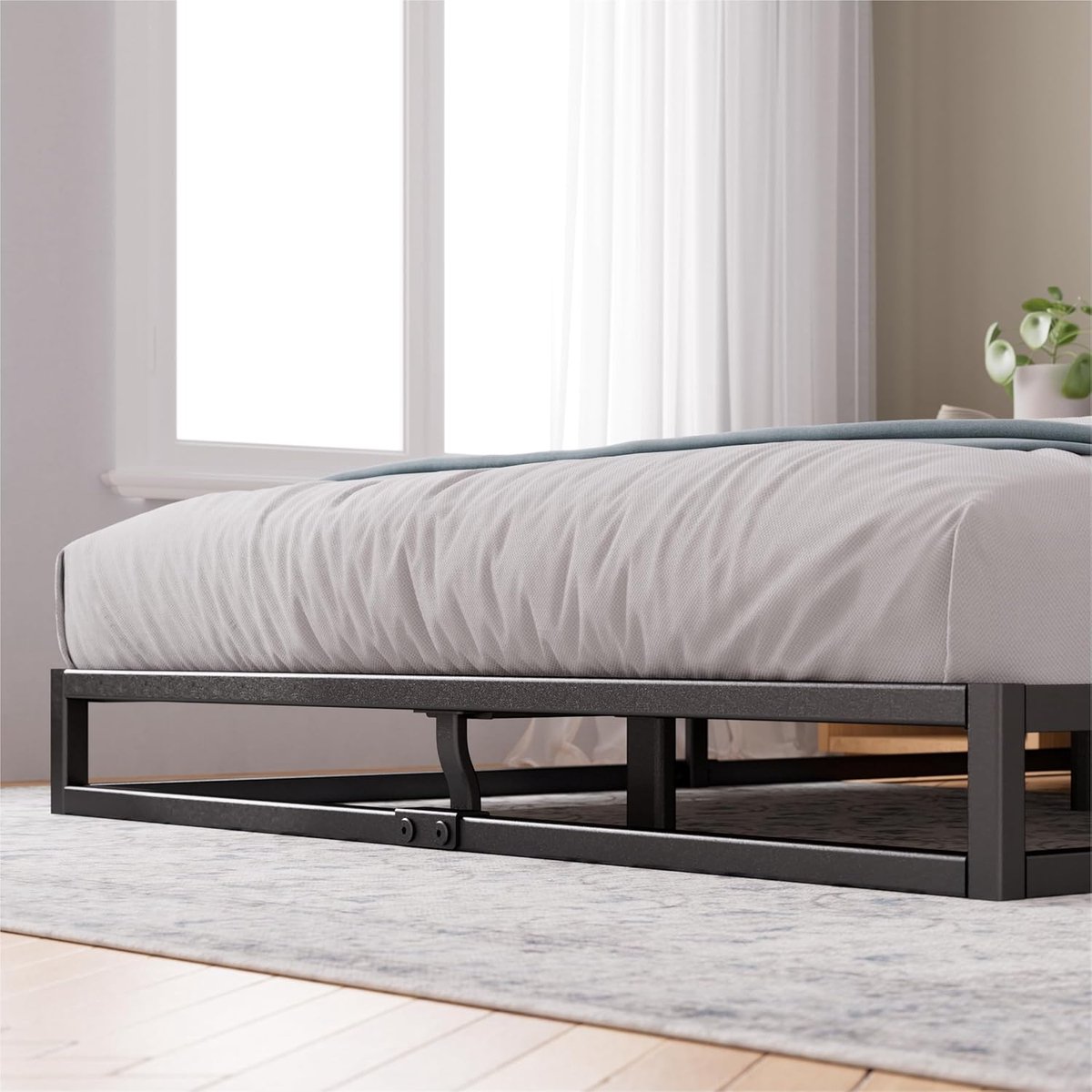 Joseph 15 cm Metalen Bed 140 x 200 cm met Lattenbodem en Houten Ondersteuning – Modern Minimalistisch Design met Opbergruimte onder Bed – Zwart