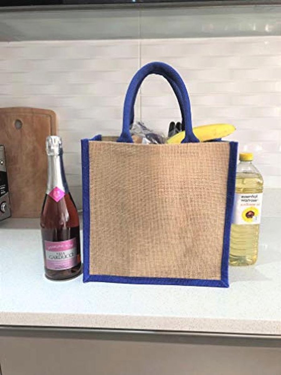 Medium grote jute tas met contrasterende handgrepen en zijden voor dagelijks gebruik