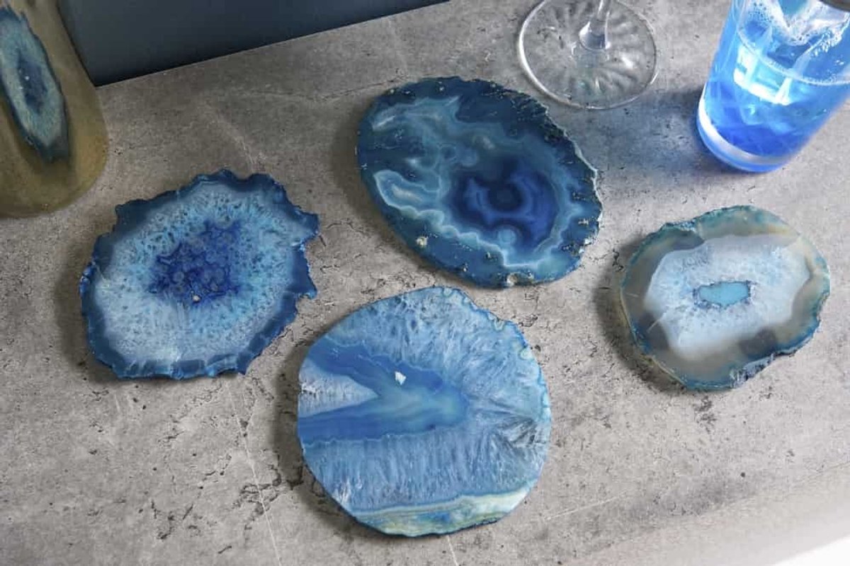 Set van 4 onderzetters voor glazen COASTER 10cm blauwe edelsteen agaatkwarts handgemaakt - 41556