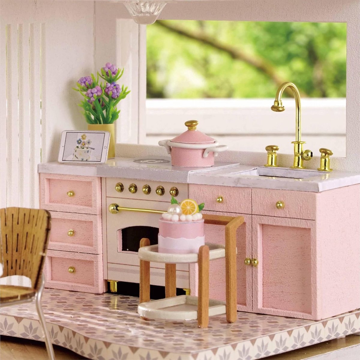 DIY Miniaturenhuis Kit - Ochtendlicht Thema - Inclusief Meubels en Verlichting