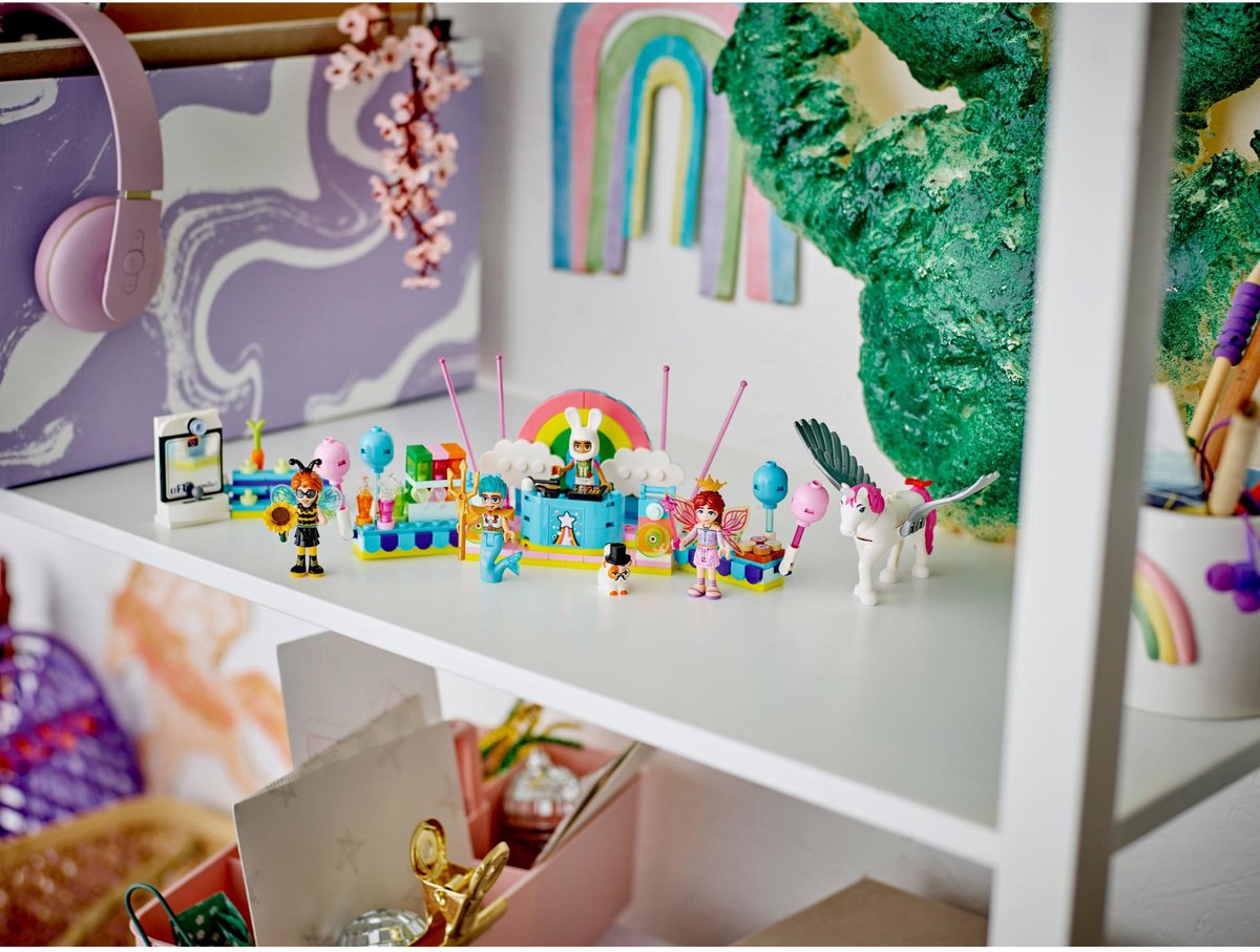 LEGO® Friends Verkleedfeestje met Eenhoorn en Fee - 42661 – foto 7