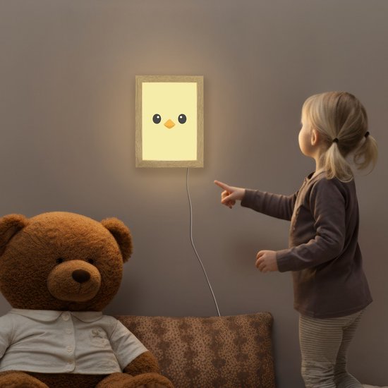 Nachtlampje 15x20 cm - Kinder lampje - Kuiken - Vrolijk - Geel - Minimalistisch - Tafellamp kinderkamer - Slaapkamer lamp - Bedlamp kinderen - Kinderlampje stopcontact - Wandlamp babykamer - Nachtlampjes van OnlyWow — afbeelding 5
