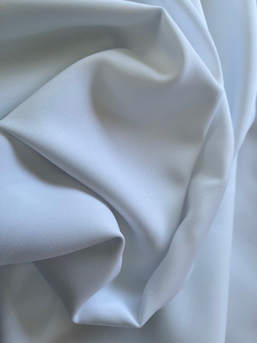 Bi - stretch stof 3 meter wit kleur