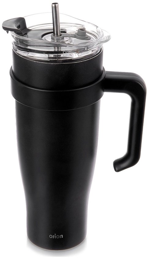 Zwarte thermosbeker met handvat, rietje en transparante deksel.