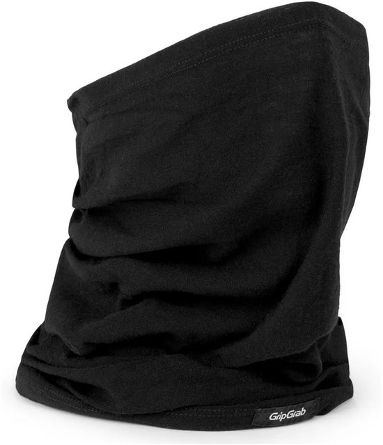 Zwarte merinowol nekwarmer van GripGrab met een elastische pasvorm en kreukels aan de onderkant. Een klein zwart label met 'GripGrab' is zichtbaar.