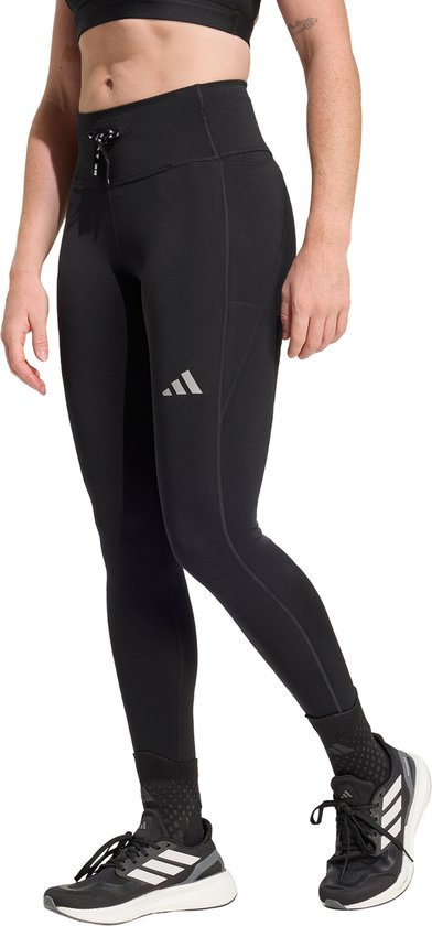 Zwarte Adidas legging met drievoudige streep logo op de heup en een telefoonvak.
