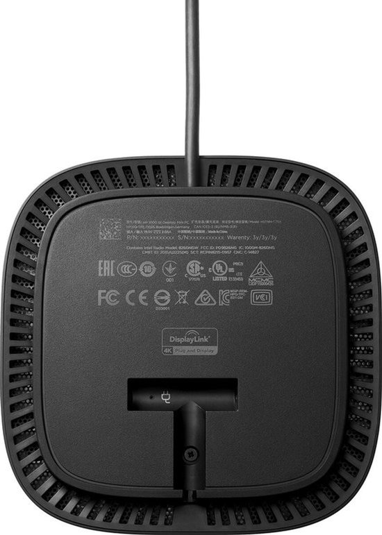 Onderkant van een zwarte HP docking station met ventilatieroosters en technische specificaties.