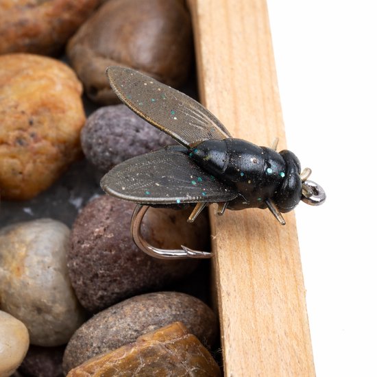 S&D - 18x Kunstvliegen in Doosje - Bionische Vliegvissen Vliegjes 2cm - Forel, Baars & Zalm van S&D — afbeelding 2