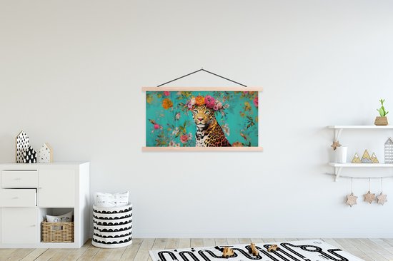 Posterhanger incl. Poster 150x75 cm - Schoolplaat - Luipaard - Bloemen - Kroon - Textielposter - Blanke latten