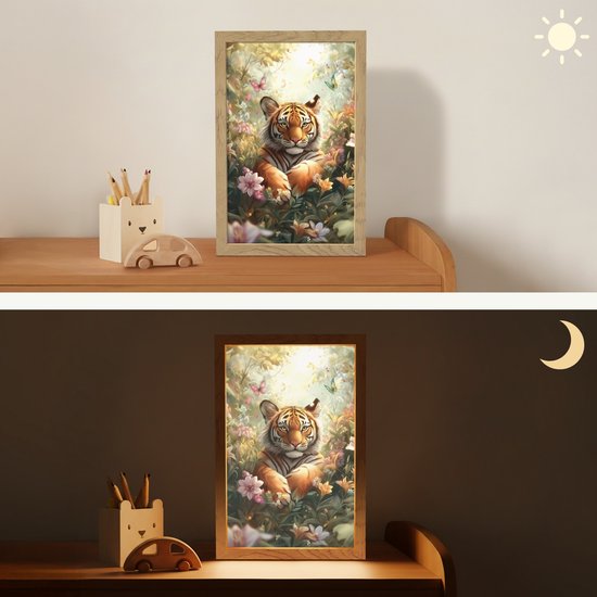 Nachtlampje 20x30 cm - Kinder lampje - Tijger - Bloemen - Jungle - Dieren - Tafellamp kinderkamer - Slaapkamer lamp - Bedlamp kinderen - Kinderlampje stopcontact - Wandlamp babykamer - Nachtlampjes van OnlyWow — afbeelding 4