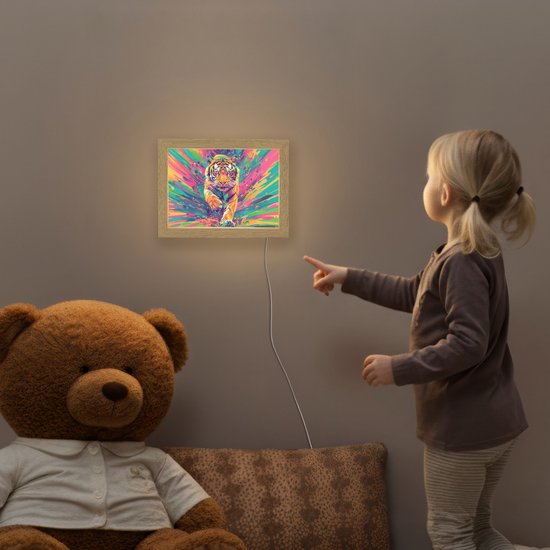 Nachtlampje 20x15 cm - Kinder lampje - Tijger - Wilde dieren - Kleurrijk - Verflook - Tafellamp kinderkamer - Slaapkamer lamp - Bedlamp kinderen - Kinderlampje stopcontact - Wandlamp babykamer - Nachtlampjes van OnlyWow — afbeelding 5