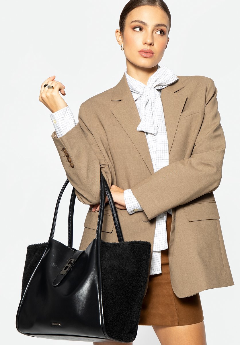 Wittchen - Dames Shopper Tas - Zwart - Eco-leer - Met Bontdetails