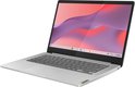Zilverkleurige Lenovo Chromebook, open in een hoek met scherm aan en toetsenbord zichtbaar. Logo op de voorkant.