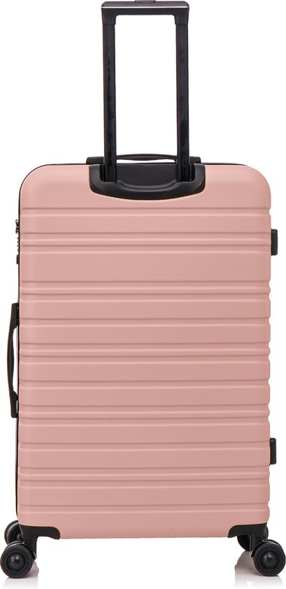 Roze koffer met vier spinnerwielen en handvat omhoog.