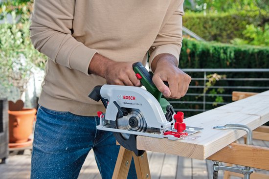 Bosch UniversalCirc 18V-53 Accu cirkelzaag - Zonder 18V accu en lader