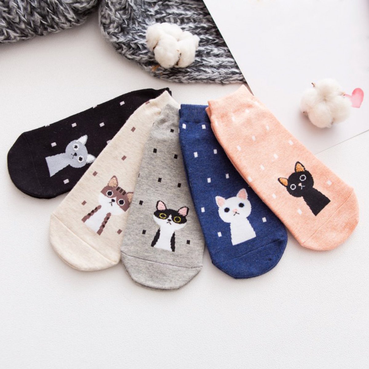 Animalsocks® - Lieve katten 5-pack sokken - Warme Sokken - Huissokken - 5 Paar - Maat 35-42 - Katoen - Unisex - Uniek cadeau - Kleurvol - Anti zweet