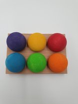 Houten ballen en sorteerplank - Regenboogkleuren - 6 ballen - Open einde speelgoed - Educatief montessori speelgoed - Grapat en Grimms style