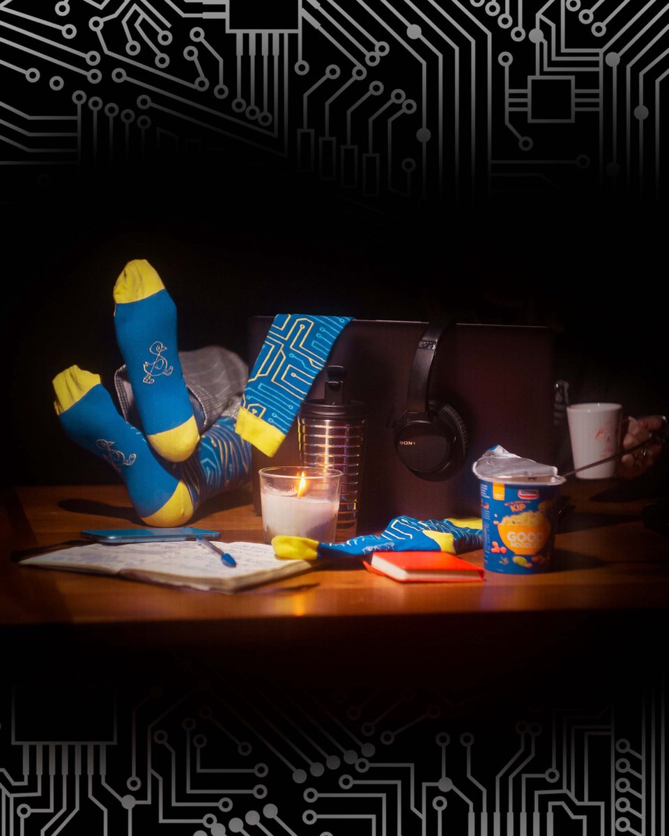 Artificial Socks Technieksok | Electrasok | AI-sok | Multi-color | Herensokken en damessokken | Leuke, grappig sokken | Funny socks that make you happy | Sock & Sock