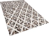AKDERE - Patchwork vloerkleed - Bruin - 160 x 230 cm - Koeienhuid leer