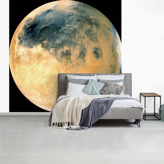 Behang - Fotobehang Geelgekleurde planeet Mars - Breedte 240 cm x hoogte 240 cm