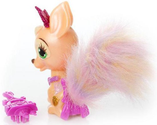 ontwikkeling middag Grof Disney Princess Palace Pets Furry Tail Friends Rapunzel's Deer Gleam  13x14cm | bol.com