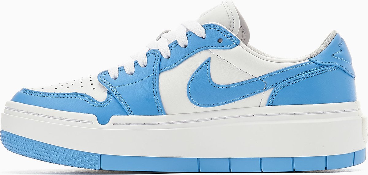 Nike Sneakers Unisex Elevate low SE DQ3698 141 Wit