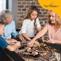Vergelijking van twee momenten: links een vrouw met hoofdpijn bij een legpuzzel, rechts dezelfde vrouw ontspannen met gesloten ogen en zen-gebaar.