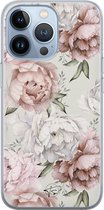 Hoesje geschikt voor iPhone 13 Pro - Klassieke bloemen - Soft Case - TPU - Bloemen - Beige - Mooie Telefoonhoesjes