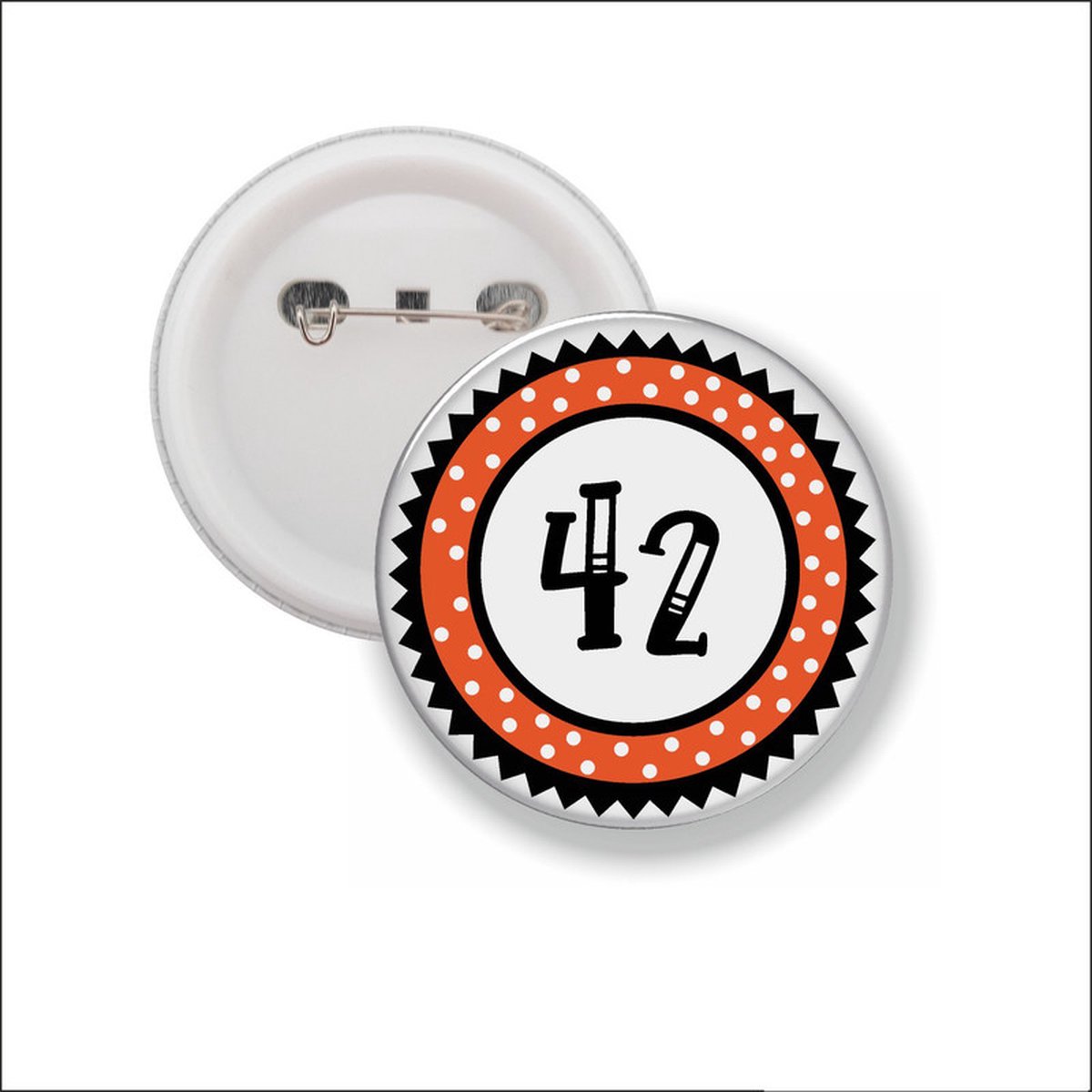 Button Met Speld 58 MM - 42