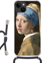 Geschikt voorApple Iphone 14 - Crossbody Case - Meisje met de Parel - Schilderij van Johannes Vermeer - Siliconen - Crossbody - Backcover met Koord - Telefoonhoesje met koord - Hoesje met touw