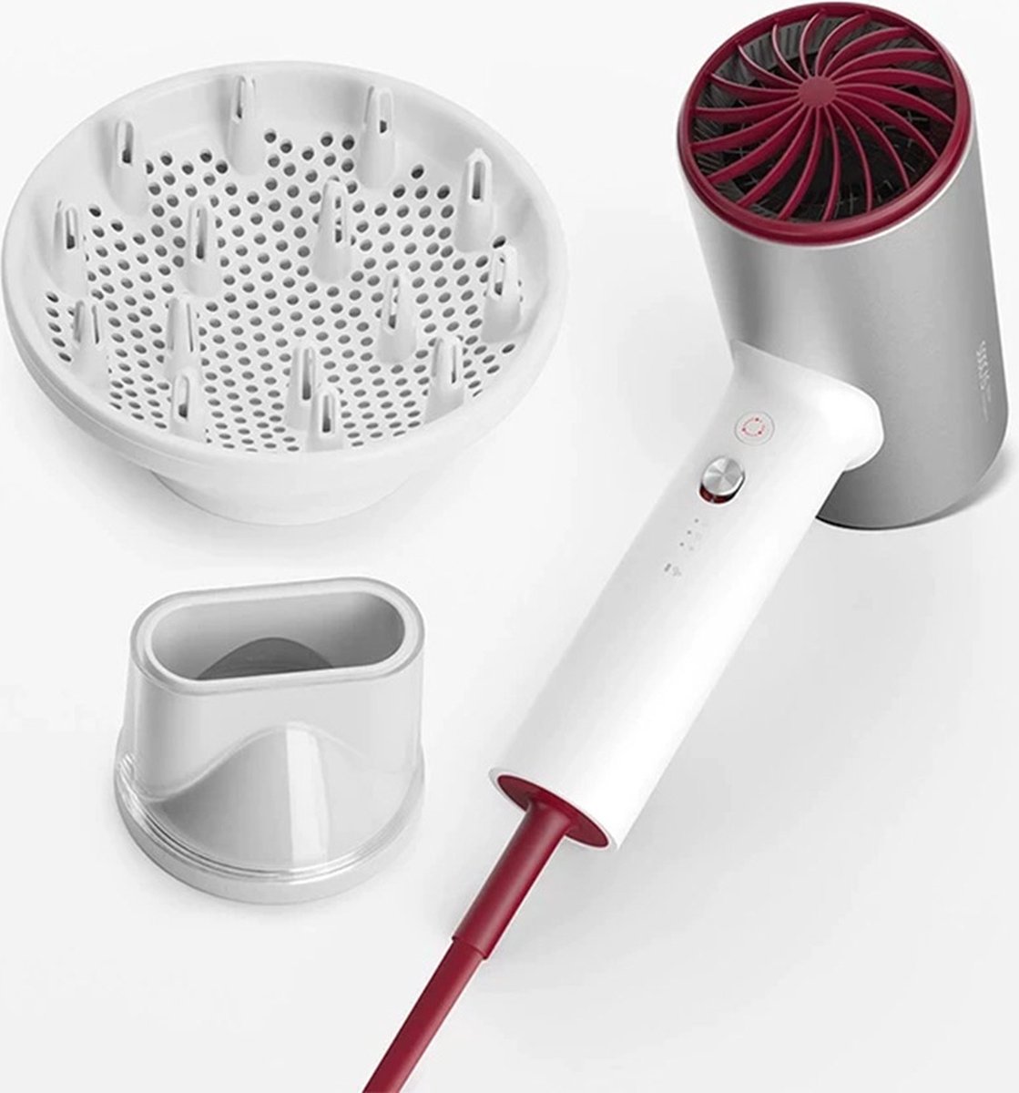 Negatieve Ionen Föhn met Diffuser - 1800W - Van Hoge Kwaliteit Aluminium - Warme en Koude Lucht - Zilver