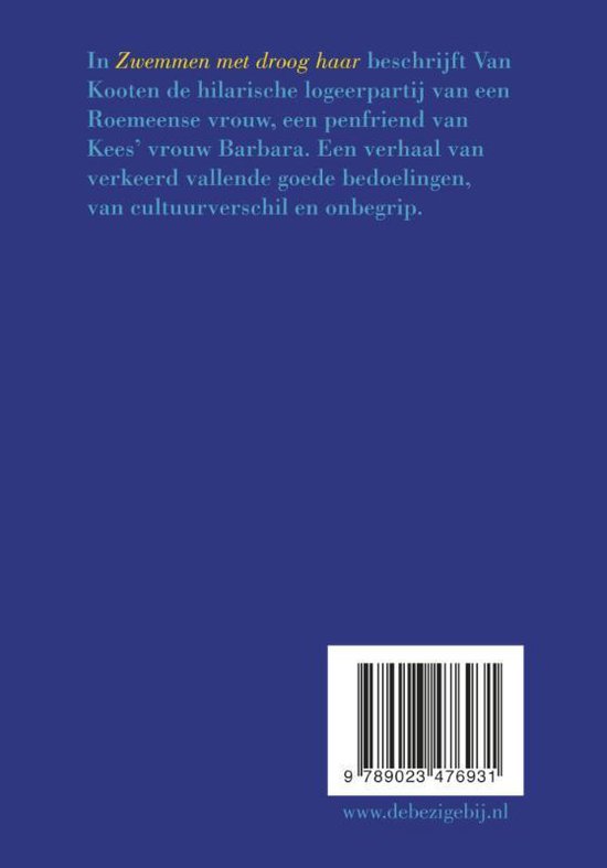 Achterkant van een blauw boek "Zwemmen met droog haar" met tekst en barcode.