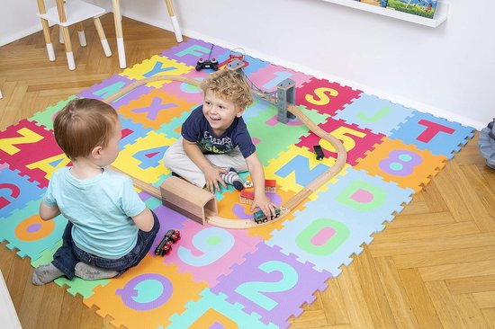 Tapis Puzzle EVA 18pcs pour bébé enfants - QUIIENCLEE - Blanc + gris foncé - Sans BPA, sans