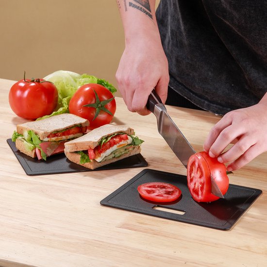 Brisby Glacière - Frigo box - Glacière - Voiture - Légère - Boîte à pain - 12L - 2 éléments de refroidissement gratuits de 450 ml chacun - Incl. Séparateurs Planches à découper - Ouvre-bière - Ouvre-bouteille - Max. Isolation 40 heures - Zwart